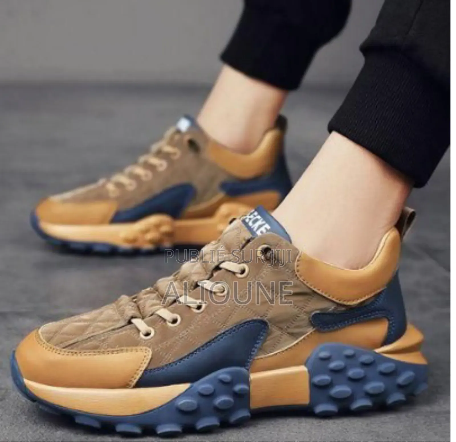 Vendeur De Chaussures