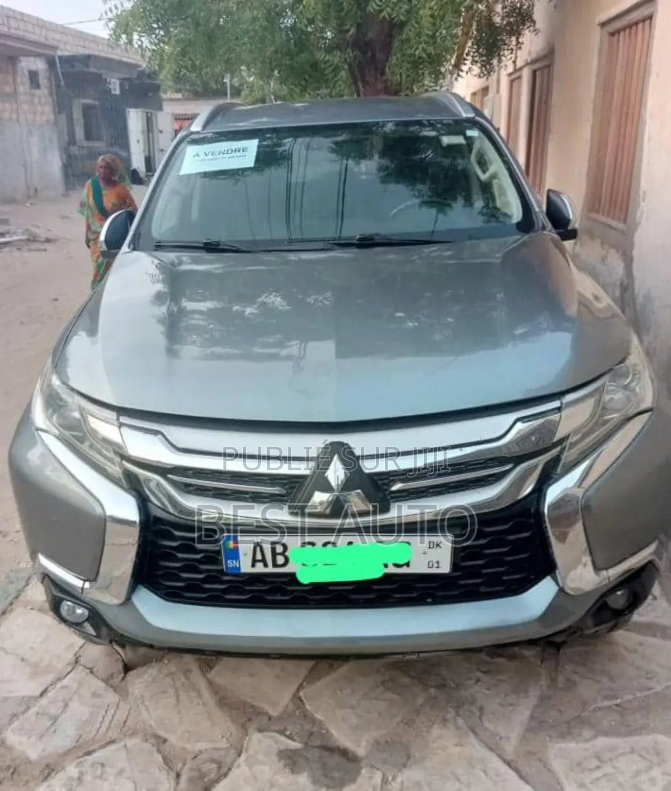 Mitsubishi Pajero 2021 Gris