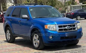 Photo - Location Ford Escape 2012