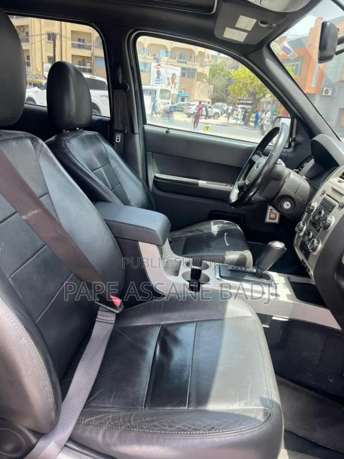 Location Ford Escape 2012