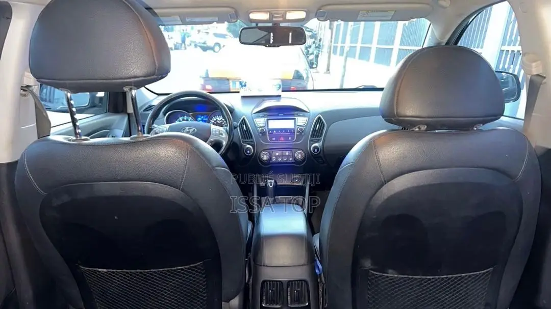 Hyundai Tucson 2015 Black