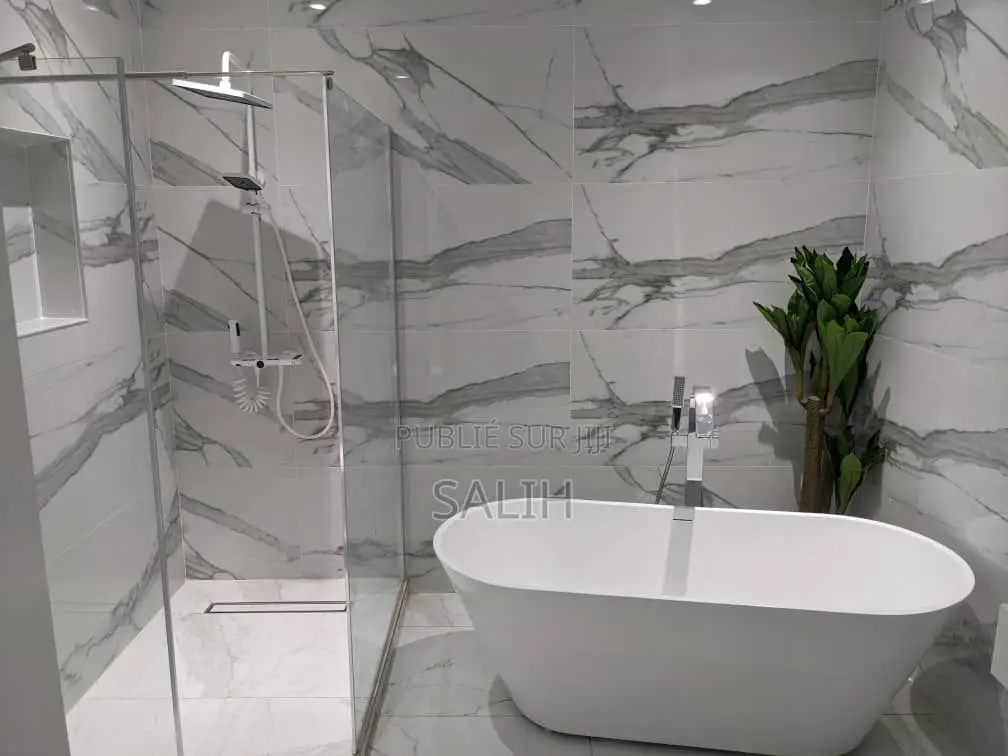 4chbre Appartement dans Salih Immo, Almadies à Vendre