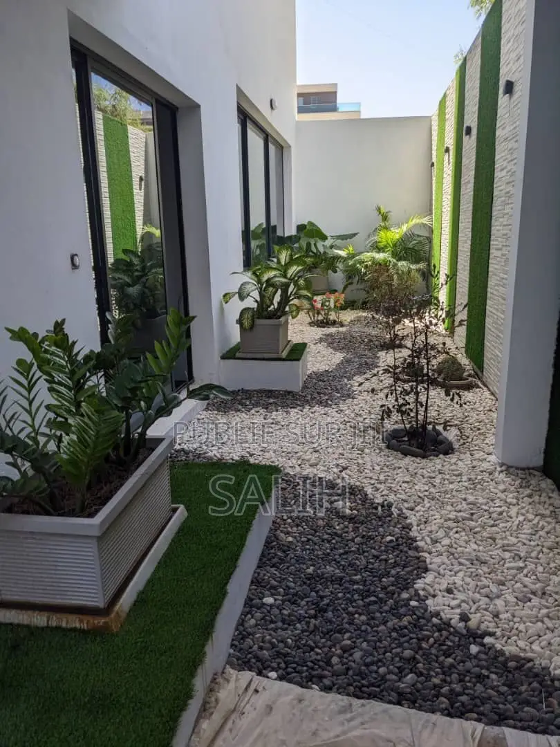 4chbre Appartement dans Salih Immo, Almadies à Vendre