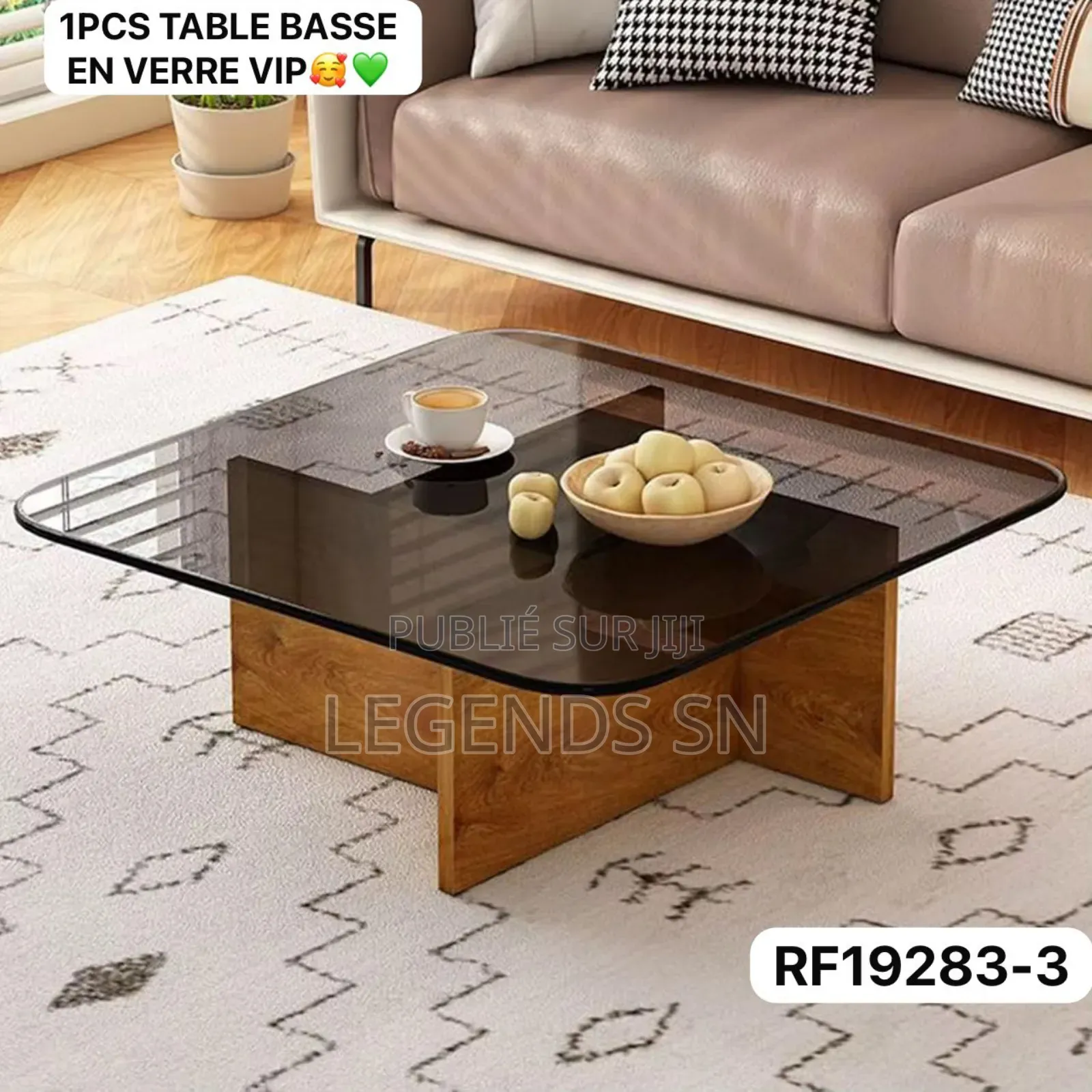 Table Basse en Verre