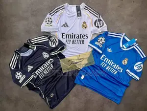 Maillots Saisons 2026en Bonne Qualité