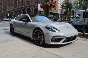 Porsche Panamera 2018 Autre