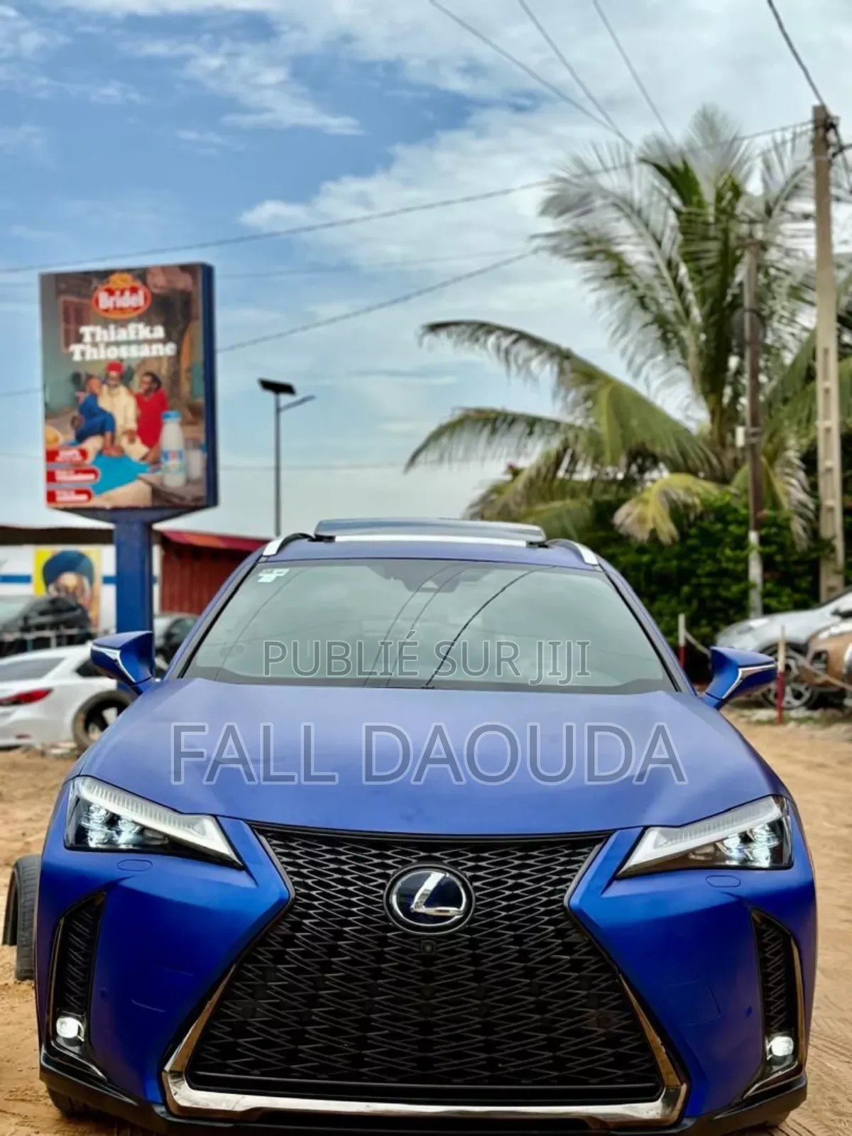 Lexus UX 2021 Bleu