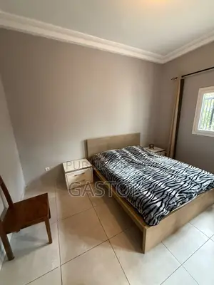 Furnished 3chbre Duplex dans Katos Immo, Thiès Nord à Louer