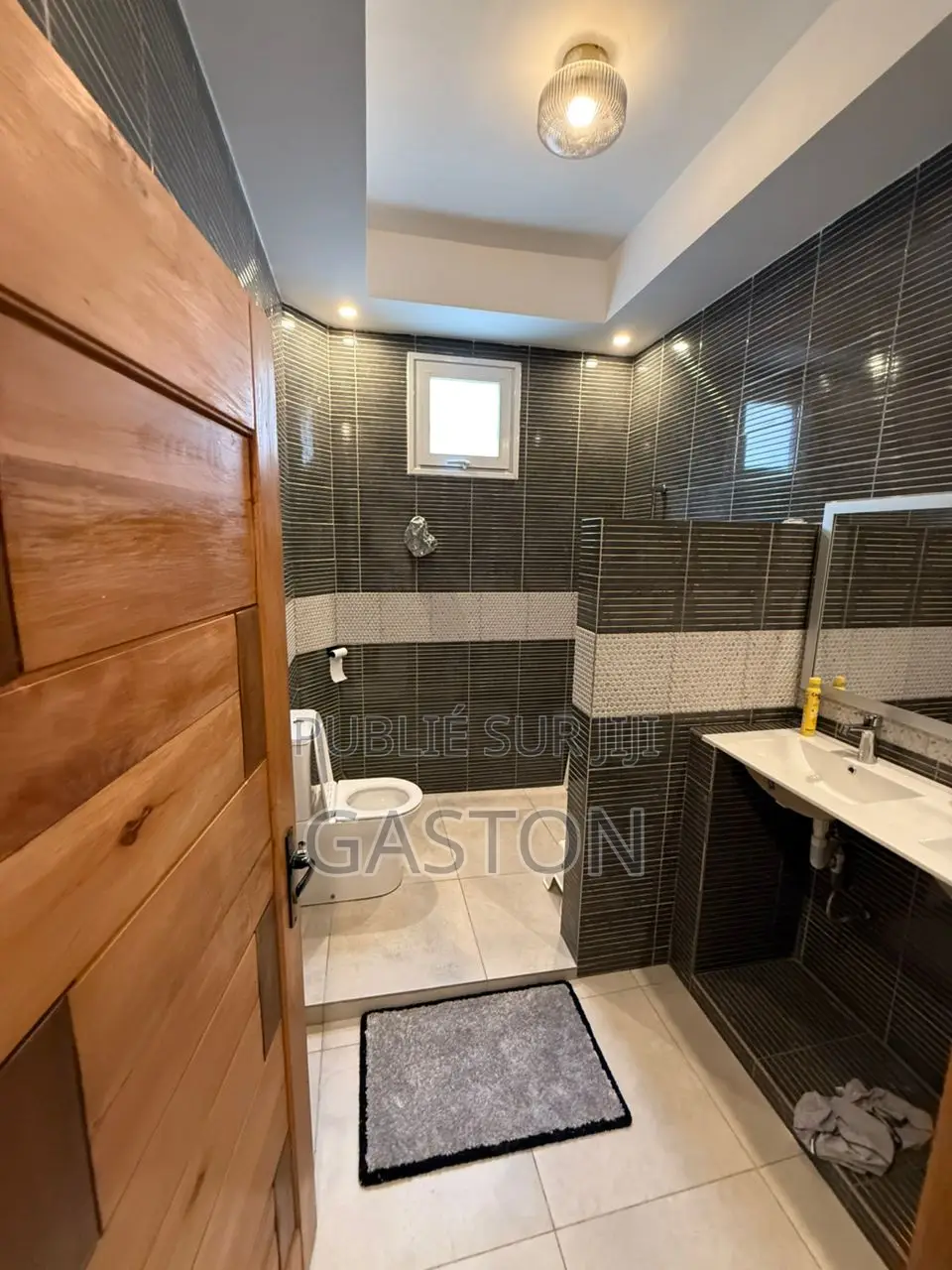 Furnished 3chbre Duplex dans Katos Immo, Thiès Nord à Louer