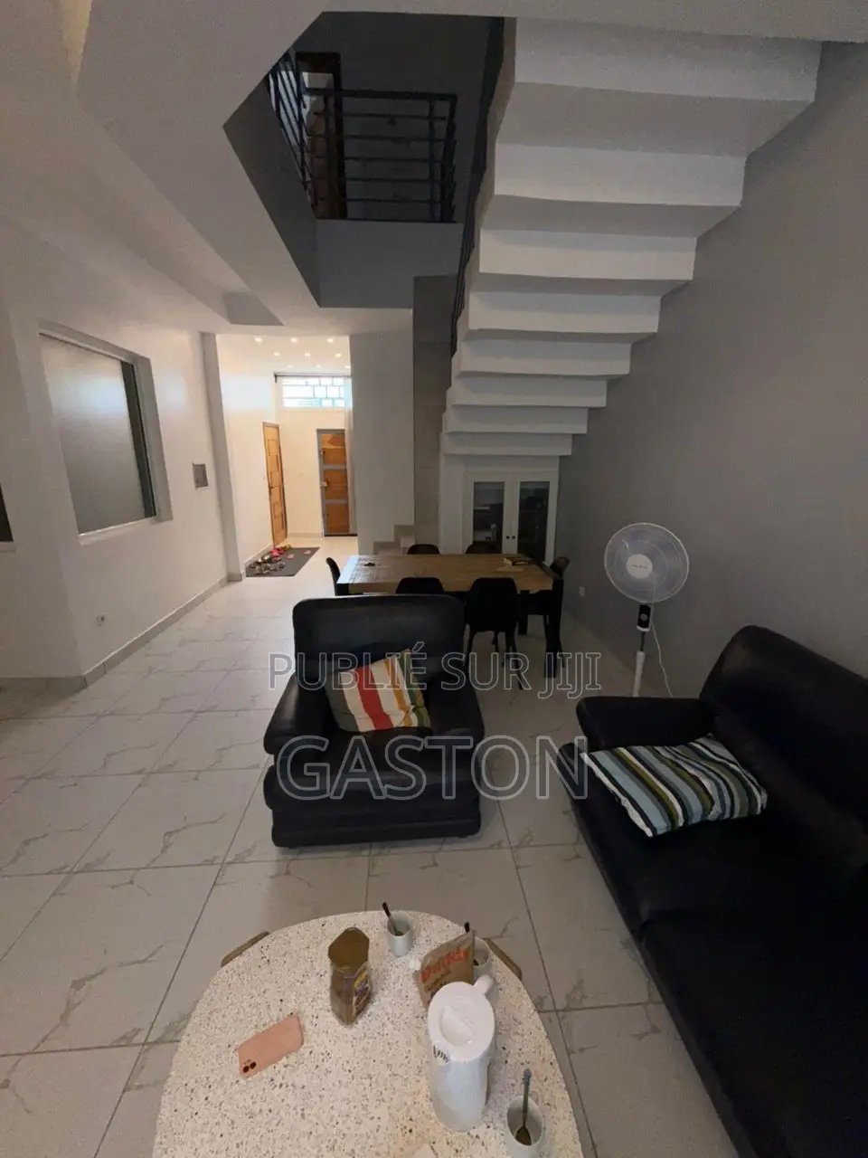 Furnished 3chbre Duplex dans Katos Immo, Thiès Nord à Louer