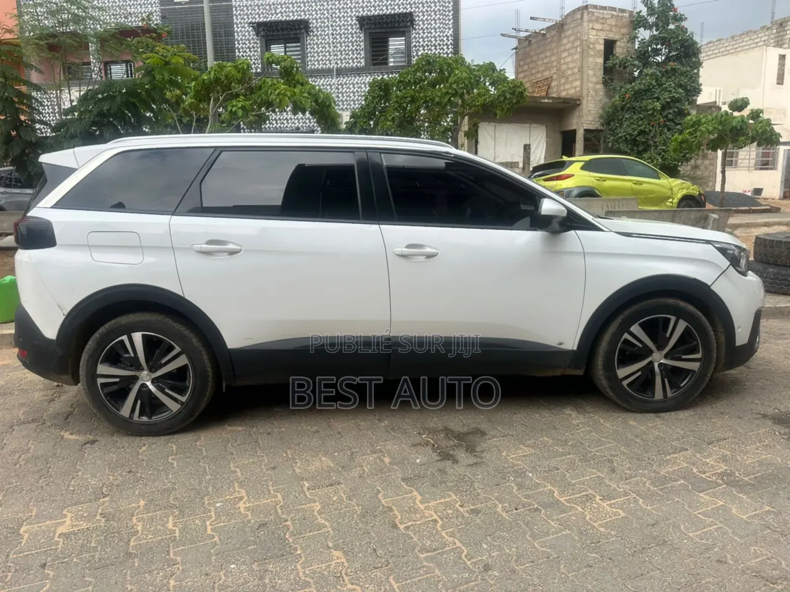 PEUGEOT 5008 2018 Blanc