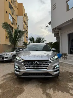 Photo - Hyundai Tucson 2021 Gris