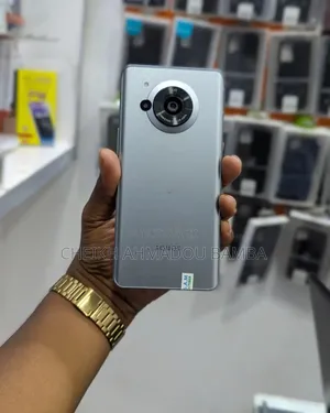 Photo - New Sharp Aquos R7 256 GB Gris