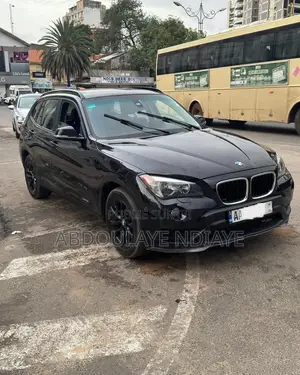 Photo - BMW X1 xDrive28i 4dr SUV AWD (2.0L 4cyl Turbo 8A) 2015 Noir