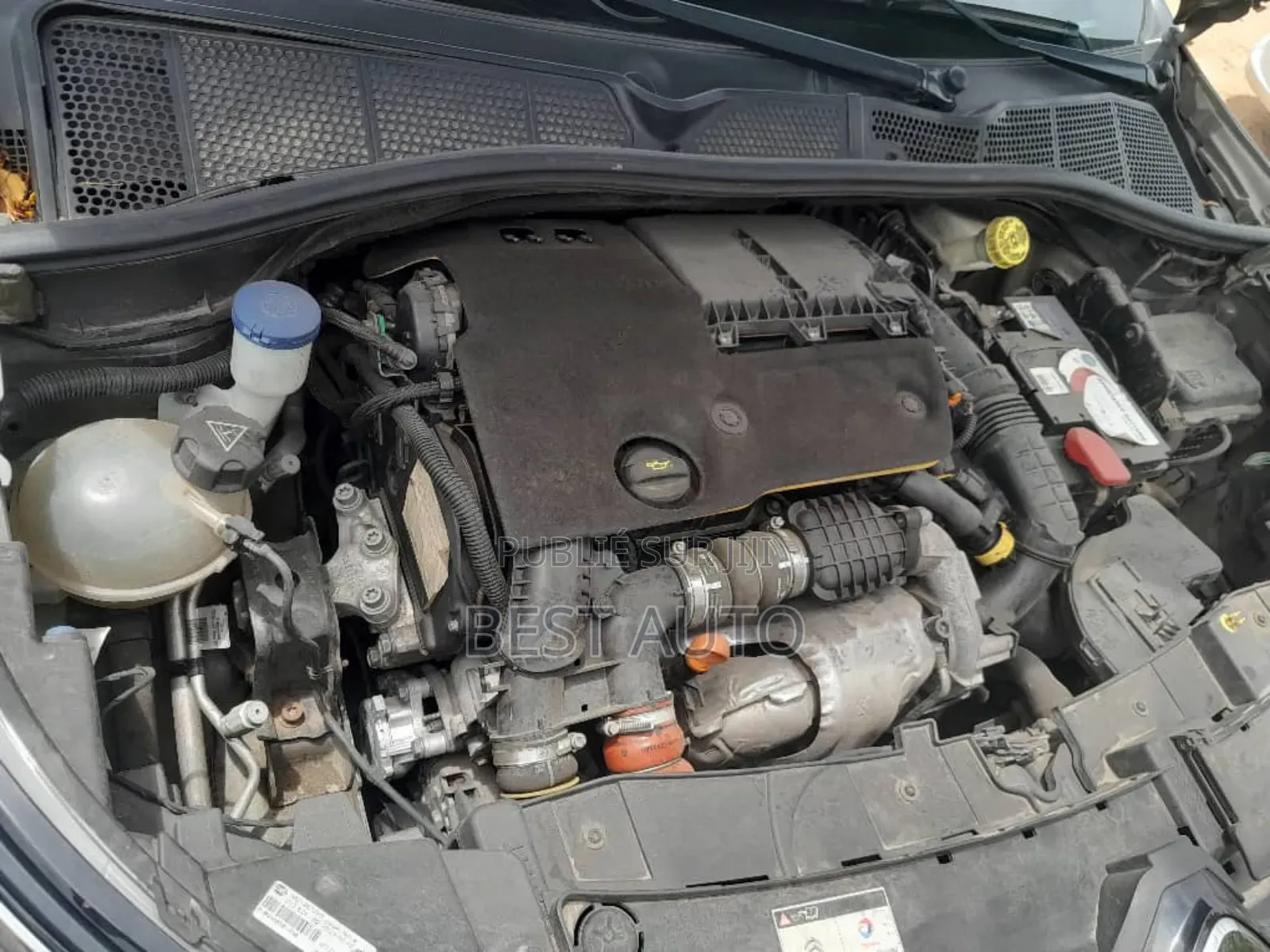 Citroen C4 2020 Gris