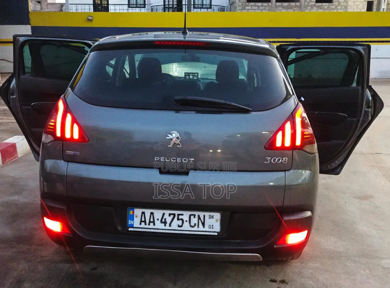 PEUGEOT 3008 2016 Gris