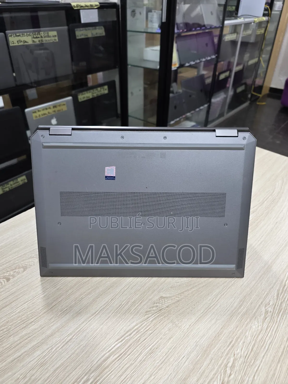 Ordinateur Portable HP ZBook Studio G5 32GB Intel Core I7 SSD 256GB