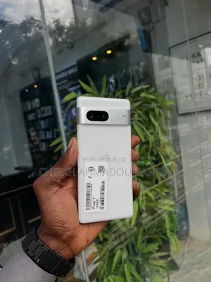 Photo - New Google Pixel 7 128 GB Blanc