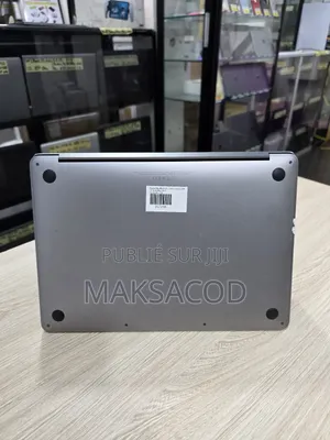 Ordinateur Portable Apple MacBook Pro 2017 8GB Intel Core I5 SSD 256GB