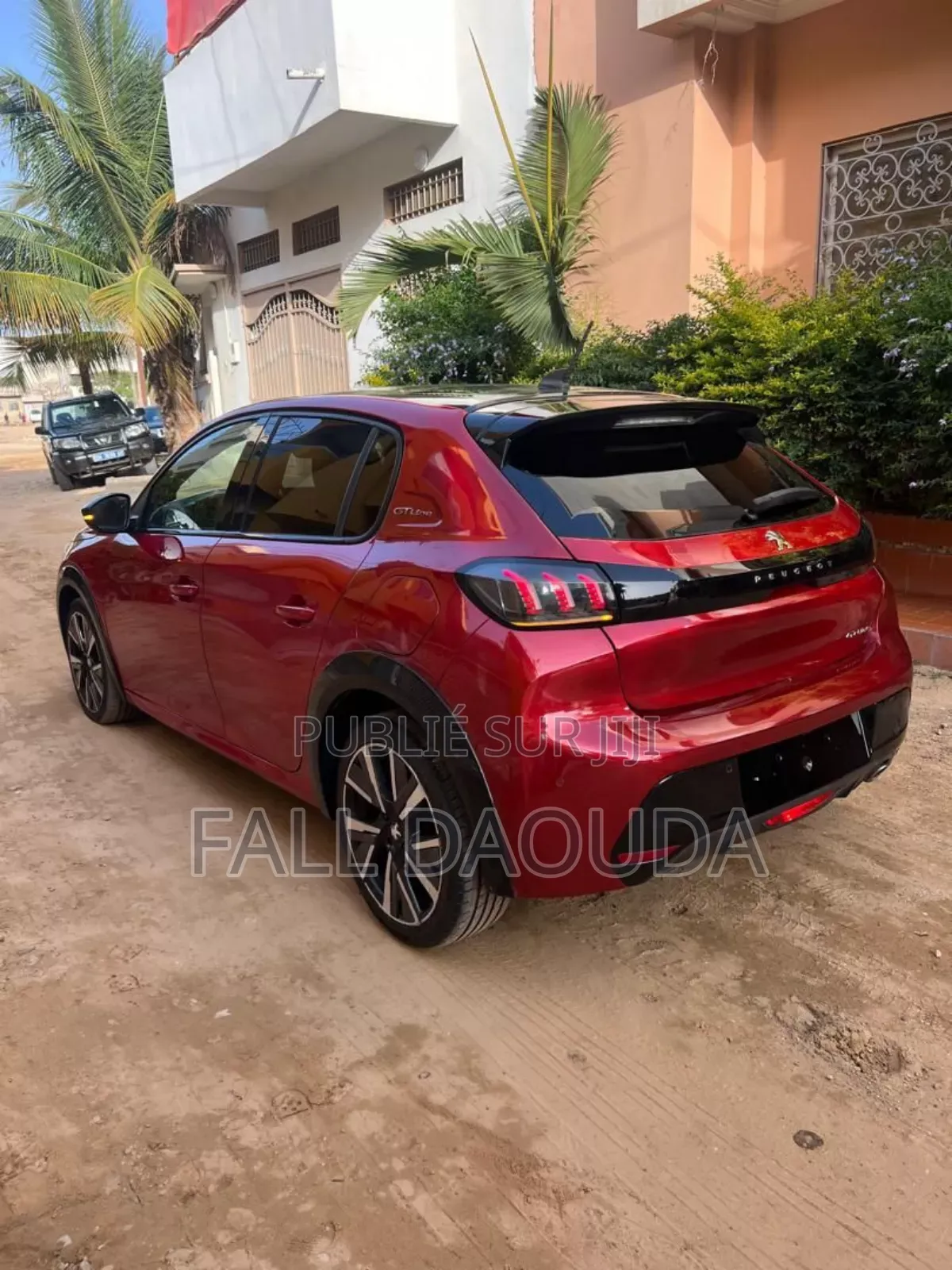 PEUGEOT 2008 2019 Rouge