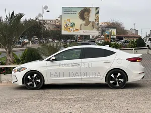 Hyundai Elantra 2017 Blanc