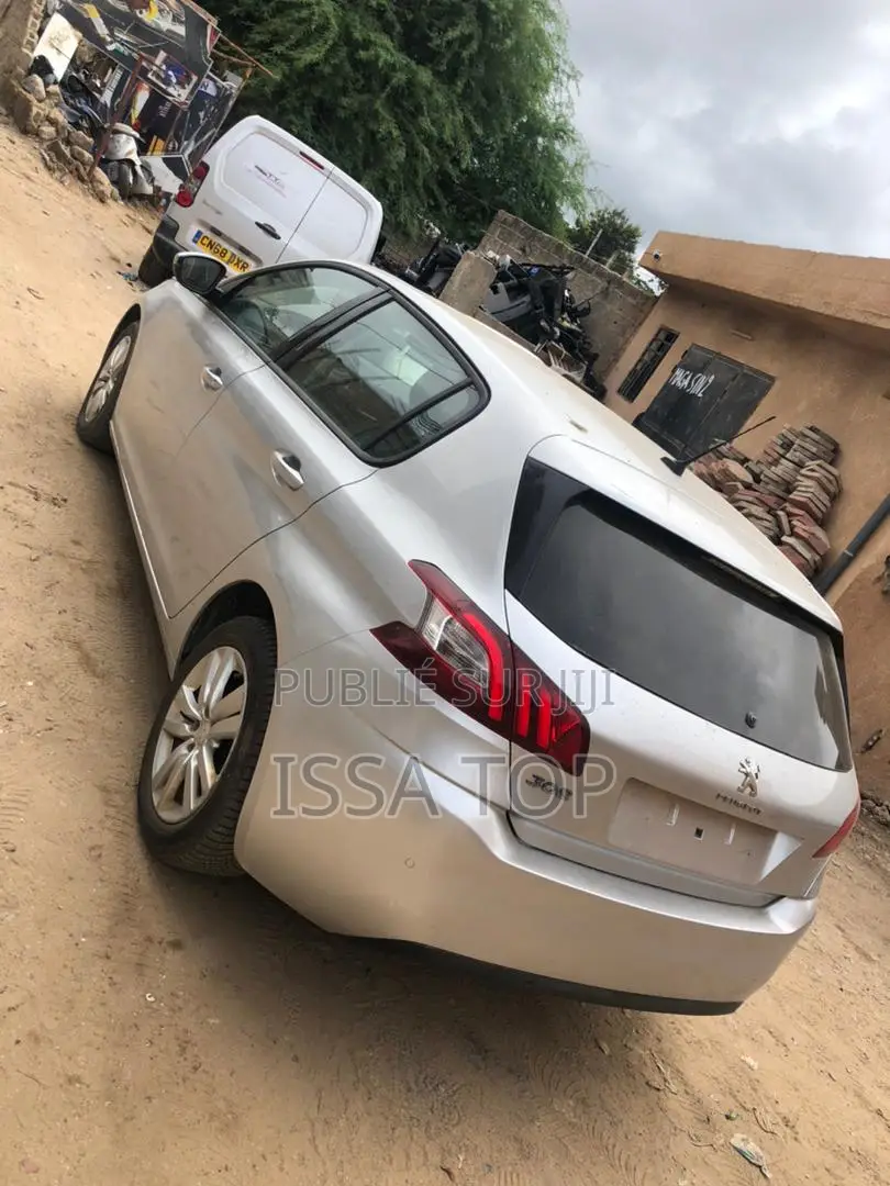 Peugeot 308 2017 Gris