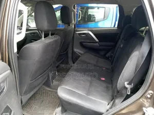 Mitsubishi Pajero 2022 Marron