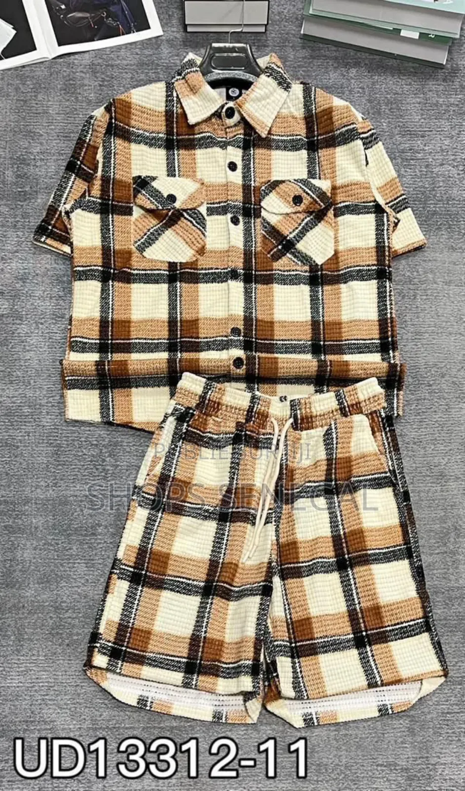 Ensemble Checkered Style