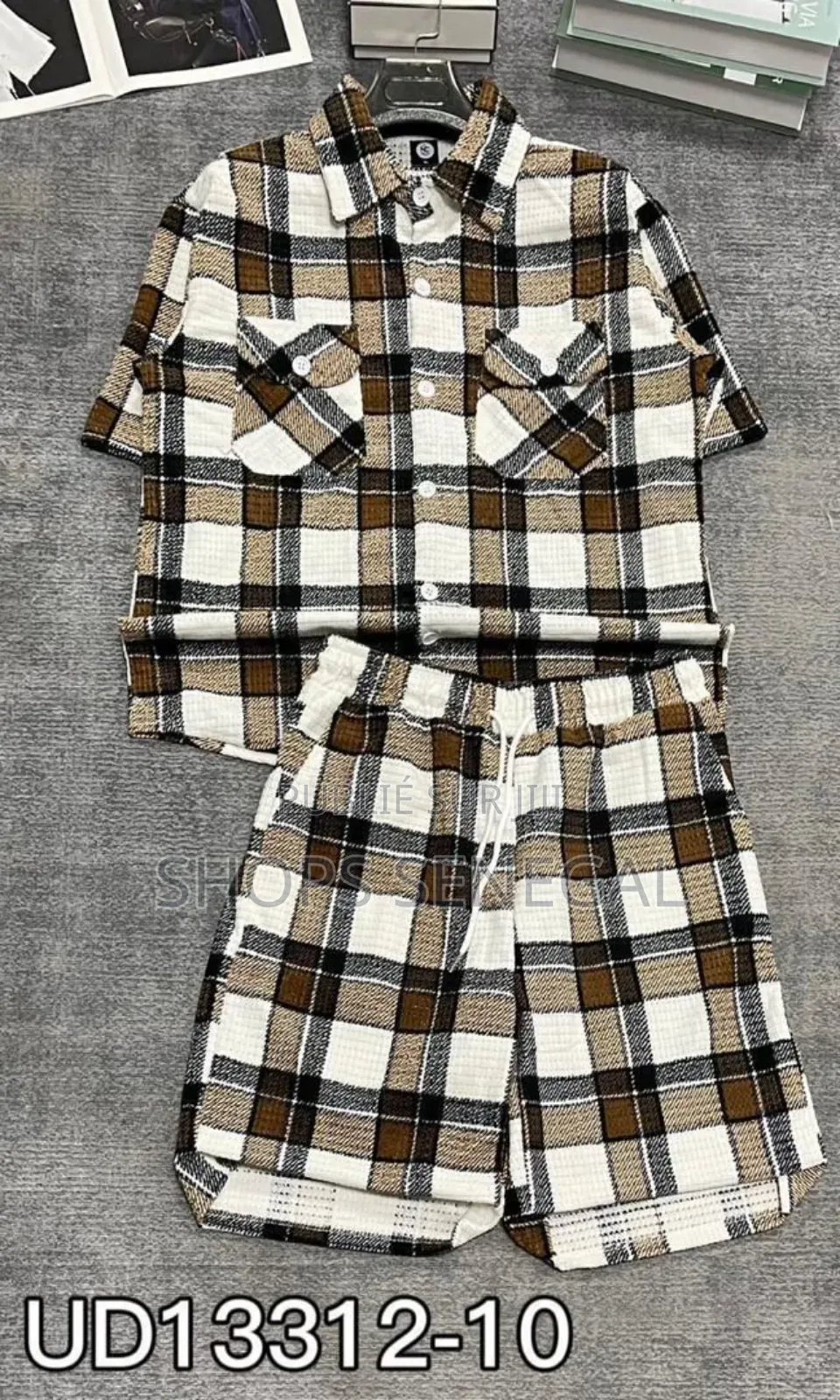 Ensemble Checkered Style