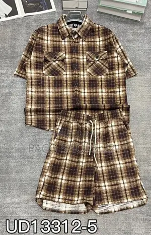 Ensemble Checkered Style
