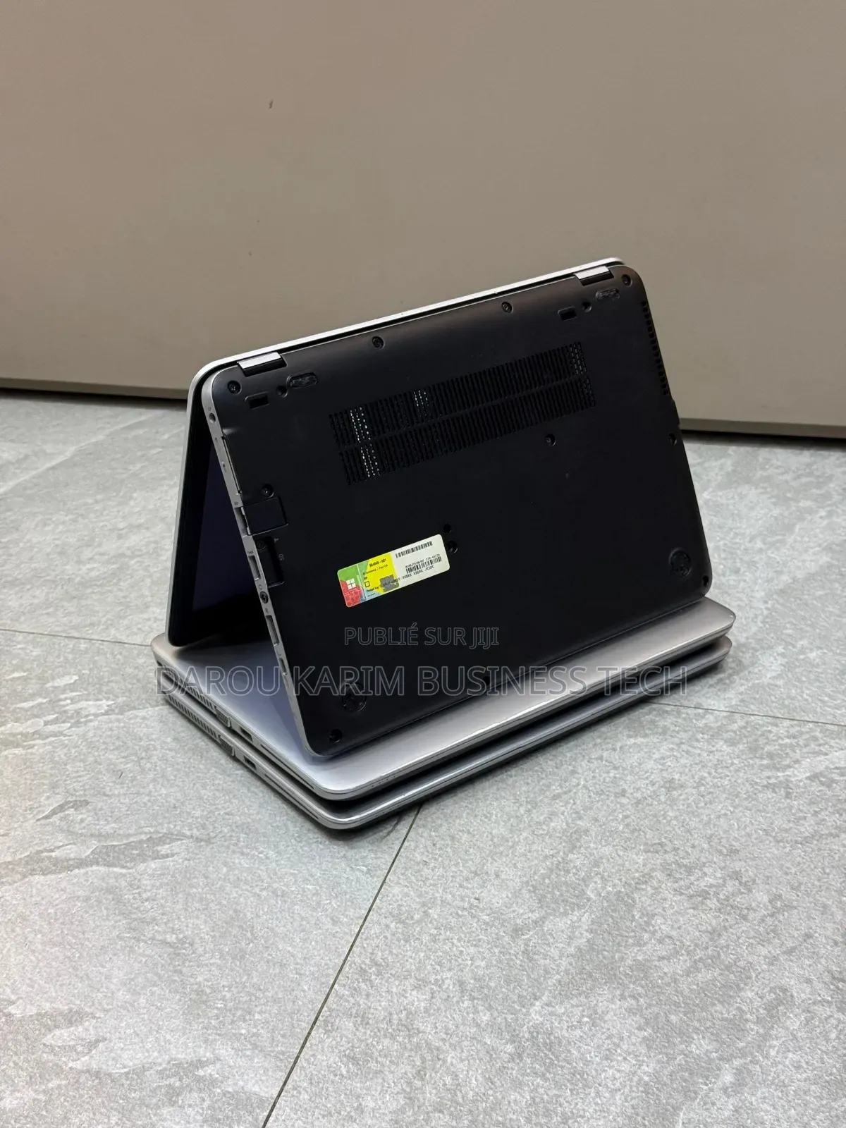 New Ordinateur Portable HP EliteBook 725 8GB AMD A8 SSD 256GB