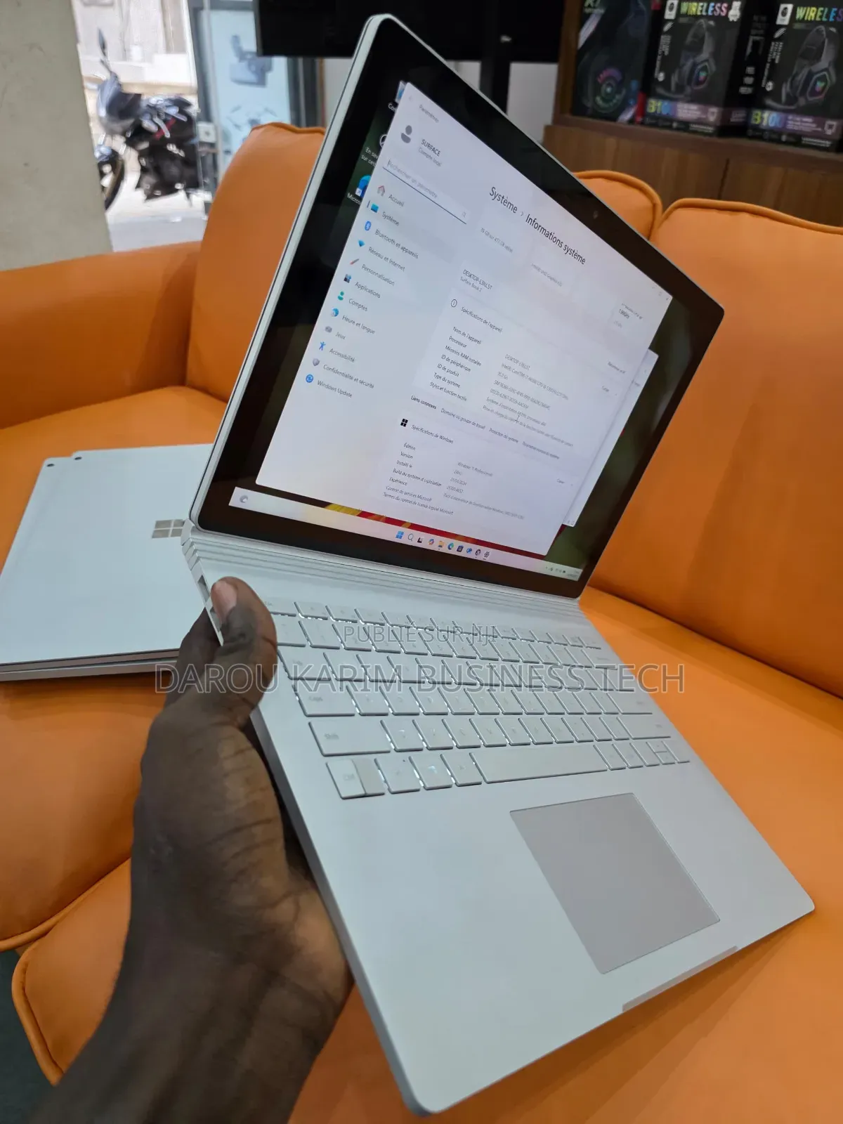 New Microsoft Surface Book 2 16GB Intel Core I7 SSD 512GB