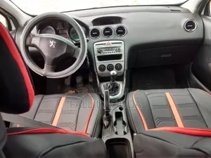 PEUGEOT 308 2011 Blanc