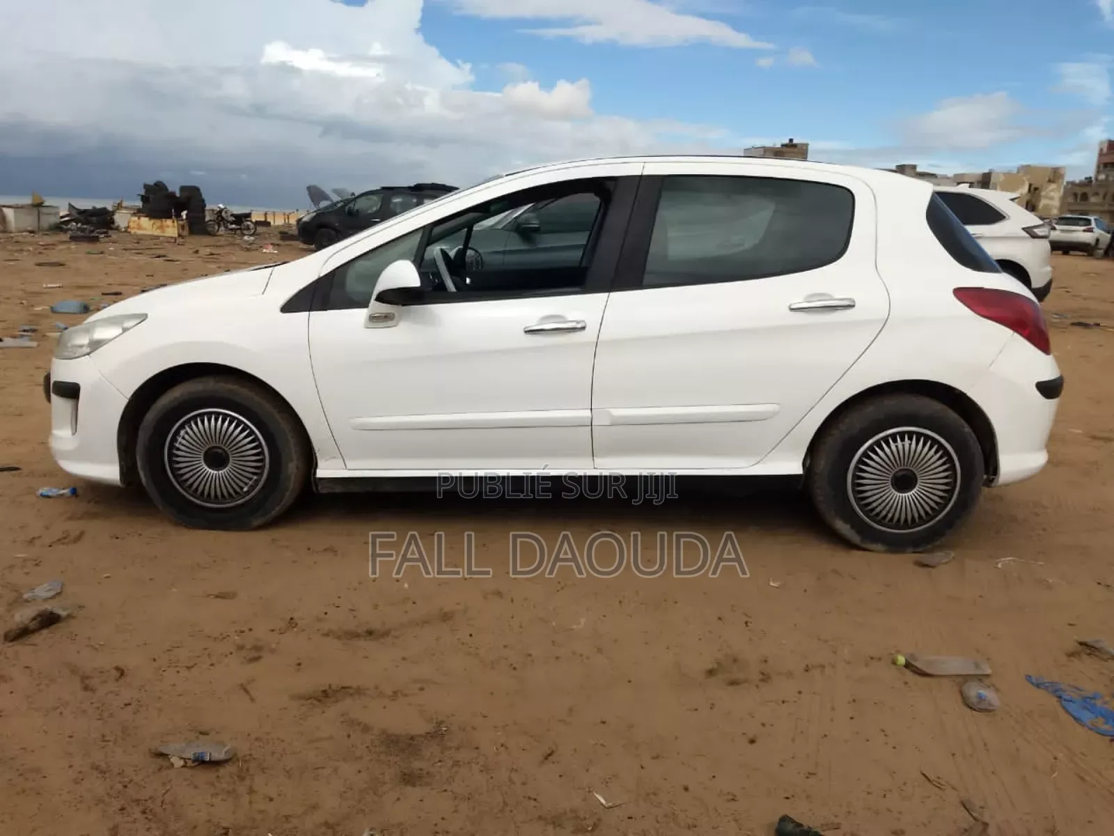 PEUGEOT 308 2011 Blanc