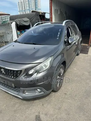 PEUGEOT 2008 1.6 BlueHD (100 Hp) 2017 Gris
