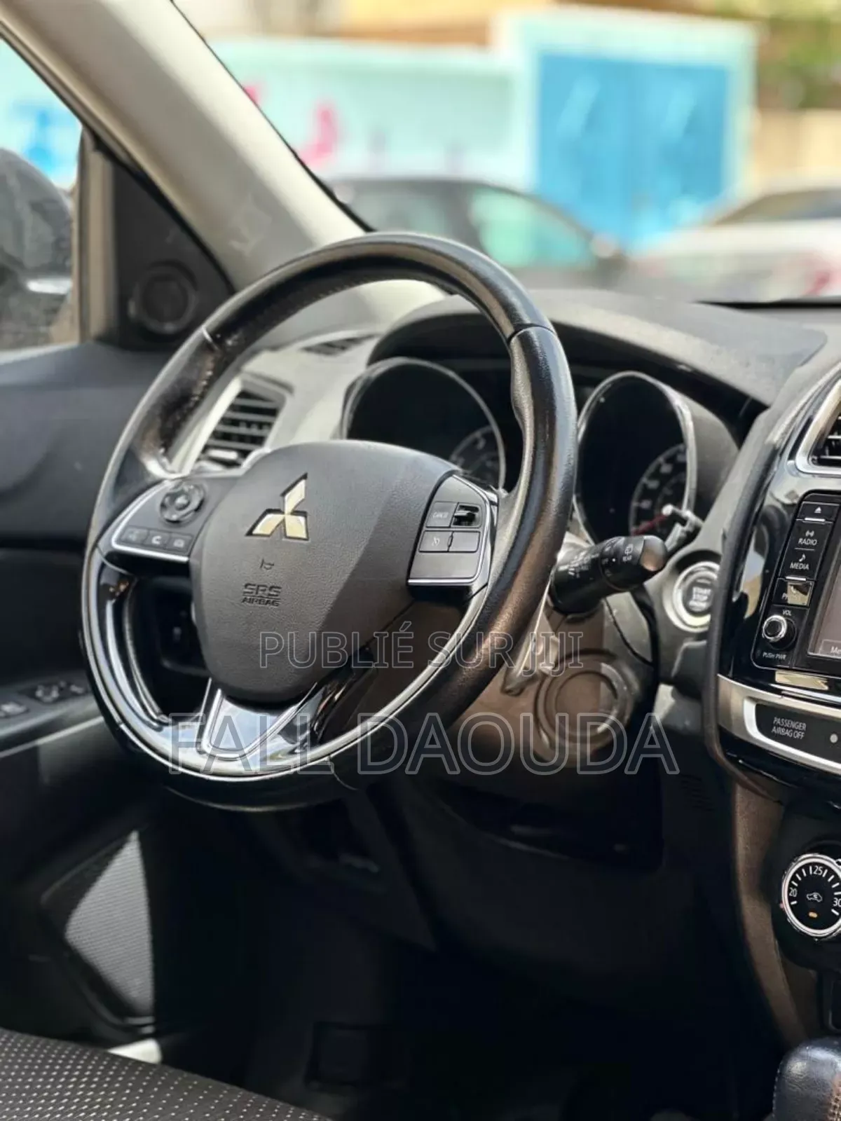 Mitsubishi RVR 2016 Noir