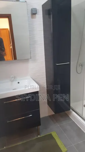 3chbre Studio dans Saphir, Almadies à Louer