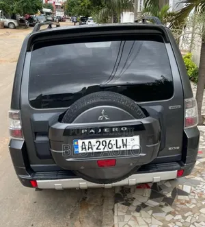 Mitsubishi Pajero 2014 Noir