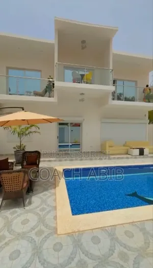 Photo - Furnished 5chbre Maison dans Thiès Nord à Vendre