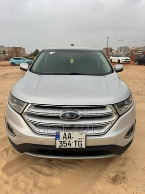 Photo - Ford Edge 2015 Gris