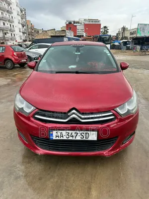 Photo - Citroen C4 2015 Rouge