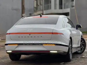 Hyundai Grandeur 2023 Blanc