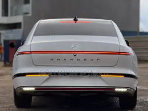 Hyundai Grandeur 2023 Blanc