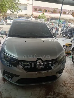 Photo - Renault Espider 2018 Gris