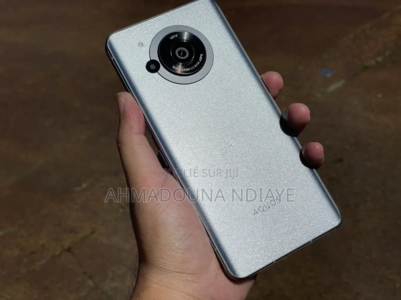 New Sharp Aquos R7 256 GB Noir