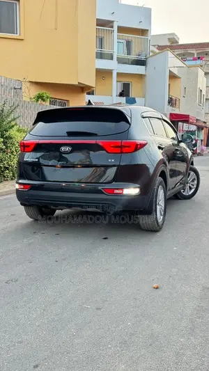 Kia Sportage EX 4dr SUV (2.4L 4cyl 6A) 2017 Noir
