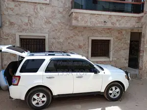 Ford Escape 2012 Blanc