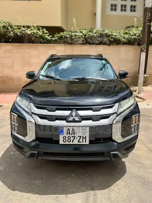 Photo - Mitsubishi RVR 2020 Noir