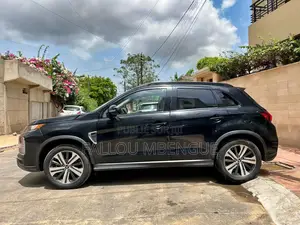 Mitsubishi RVR 2020 Noir