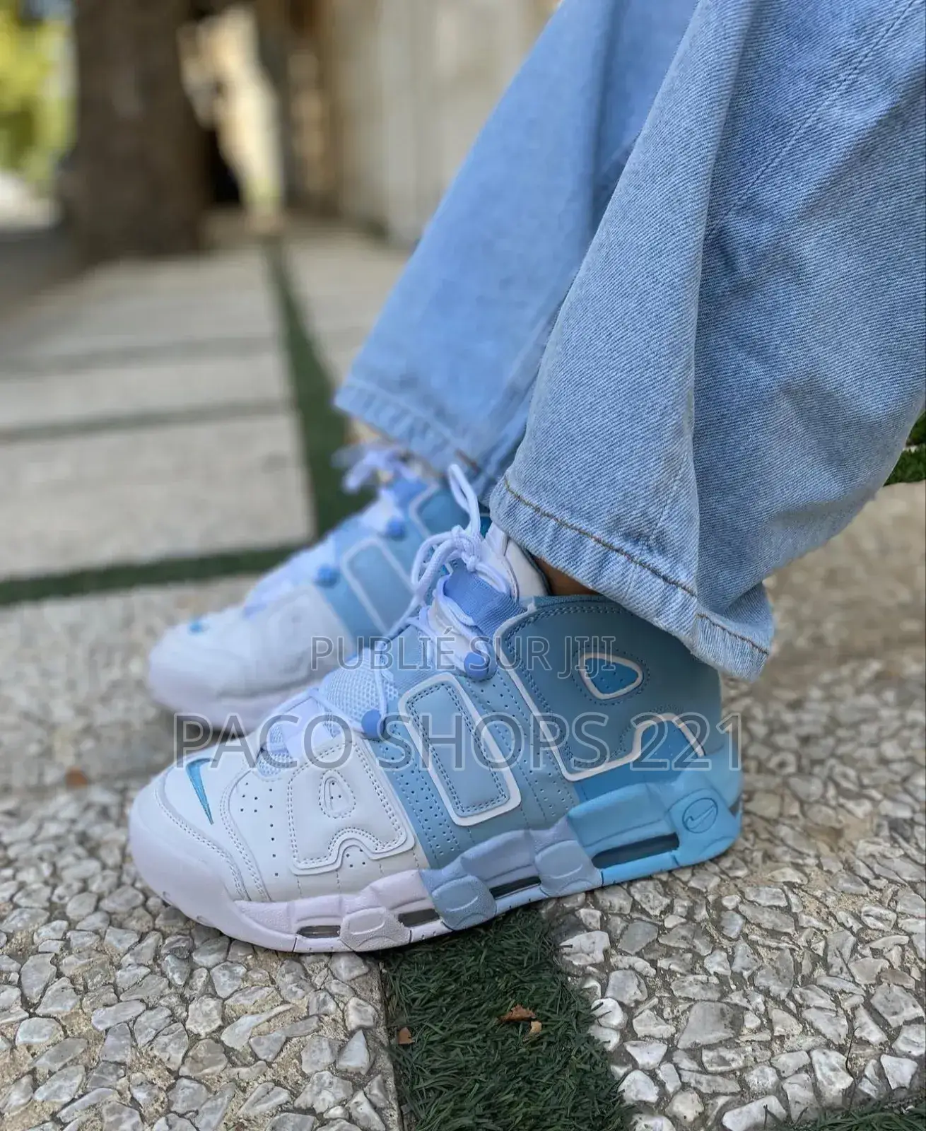 Air Bold Classic